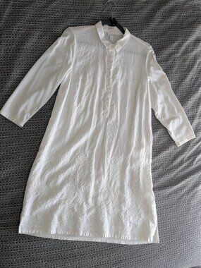J. Jill white mixed media embroidered shirtdress